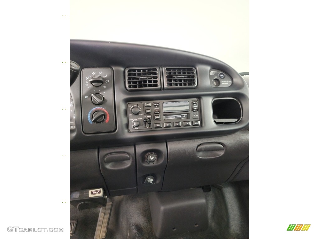 1999 Dodge Ram 3500 Laramie Regular Cab 4x4 Chassis Controls Photos