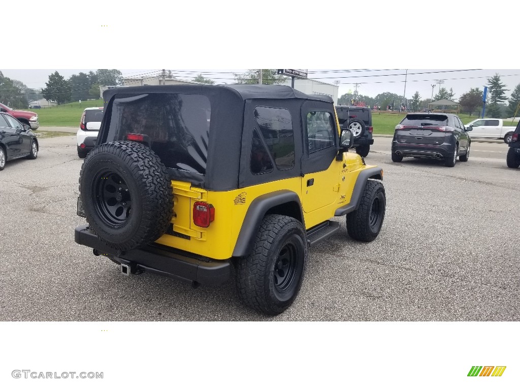 2004 Wrangler Sport 4x4 - Solar Yellow / Khaki photo #5