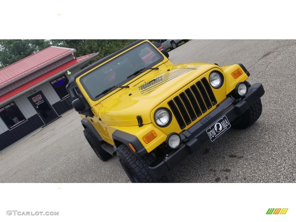 2004 Wrangler Sport 4x4 - Solar Yellow / Khaki photo #29