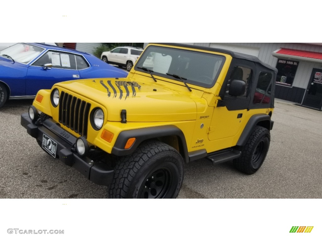 2004 Wrangler Sport 4x4 - Solar Yellow / Khaki photo #32