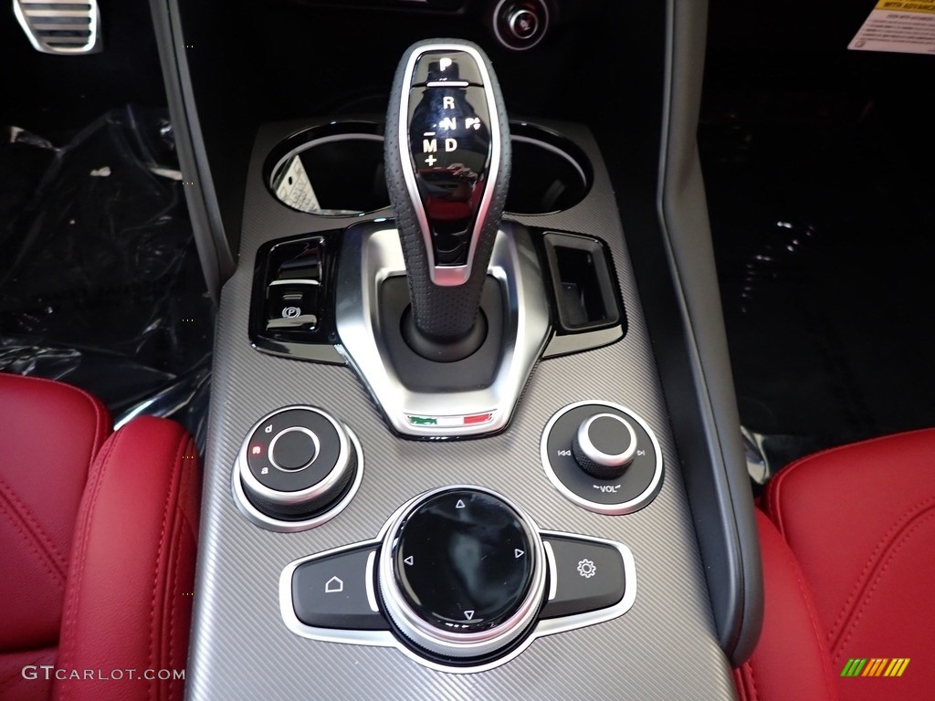 2022 Alfa Romeo Giulia Ti AWD 8 Speed Automatic Transmission Photo #142995991