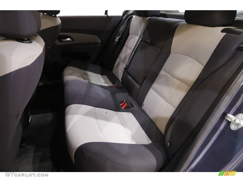 2013 Cruze LS - Atlantis Blue Metallic / Jet Black/Medium Titanium photo #14