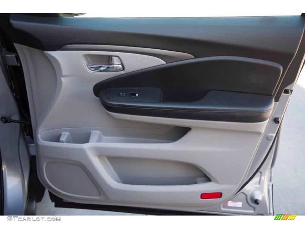 2019 Pilot EX - Lunar Silver Metallic / Gray photo #34