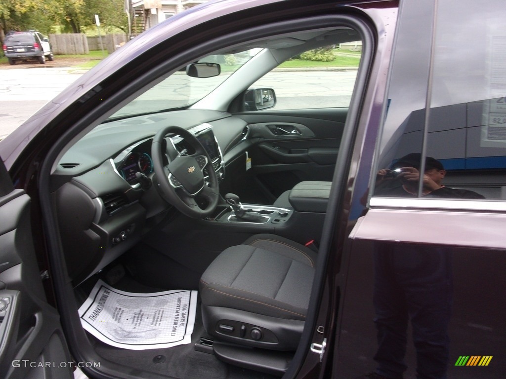 2021 Black Cherry Metallic Chevrolet Traverse LT AWD 142999033 Photo