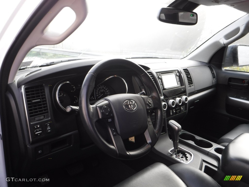 2019 Sequoia TRD Sport 4x4 - Super White / Black photo #20