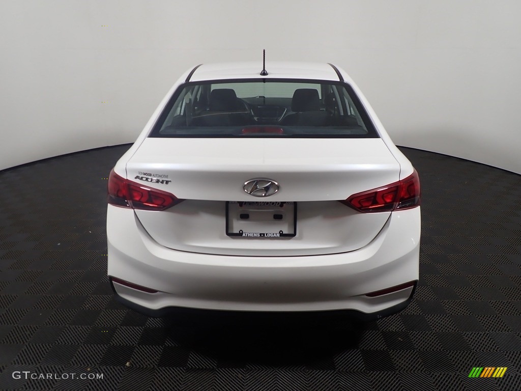 2020 Accent SE - Frost White Pearl / Black photo #13