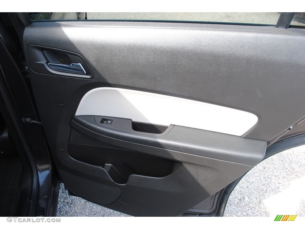 2013 Equinox LT AWD - Tungsten Metallic / Light Titanium/Jet Black photo #24