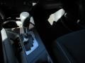 Super White - RAV4 XLE Photo No. 20