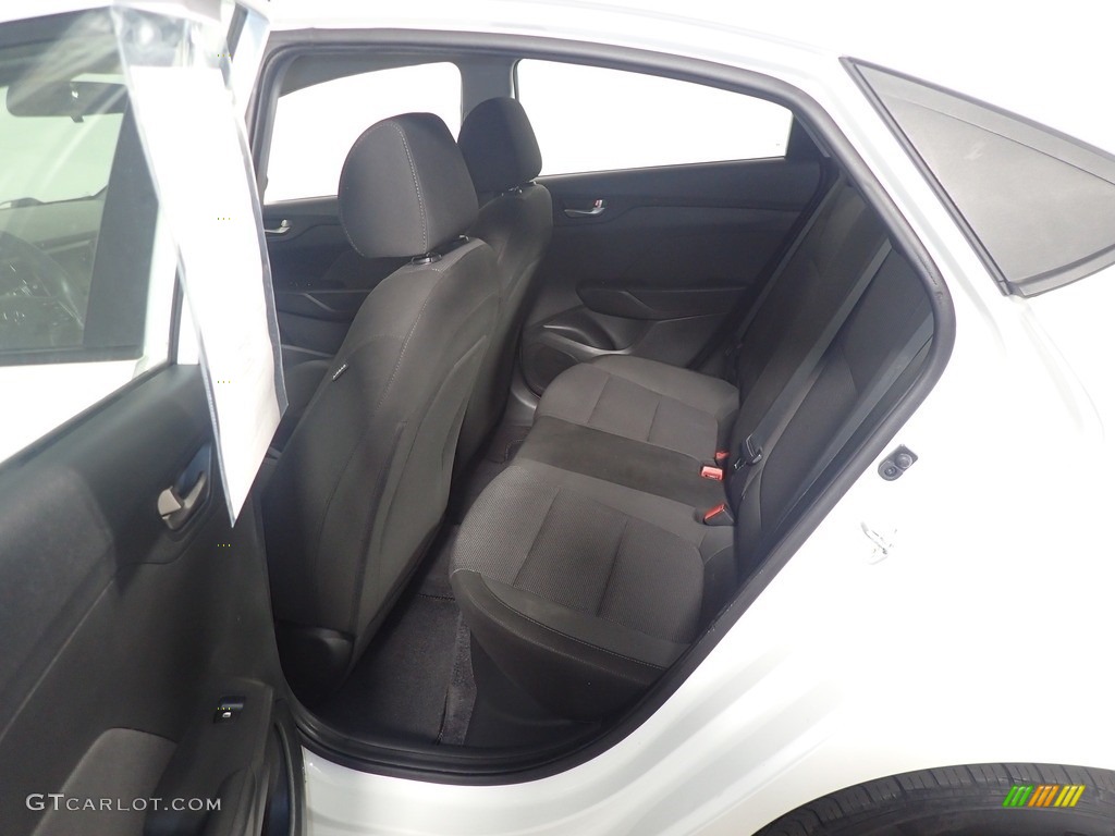 2020 Accent SE - Frost White Pearl / Black photo #34
