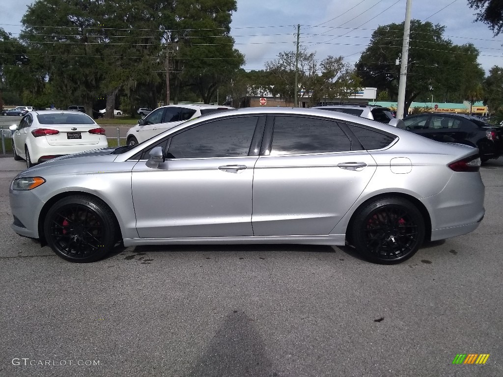 2015 Fusion SE - Ingot Silver Metallic / Charcoal Black photo #6