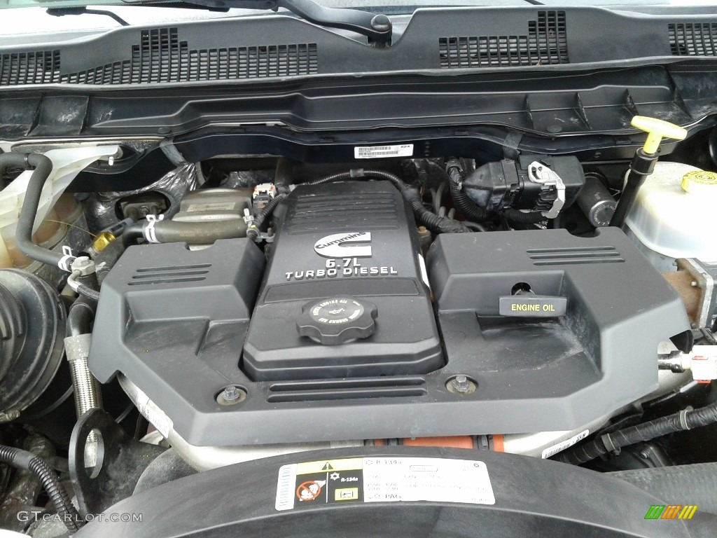 2016 Ram 3500 Tradesman Crew Cab Chassis 6.7 Liter OHV 24-Valve Cummins Turbo-Diesel Inline 6 Cylinder Engine Photo #143008946