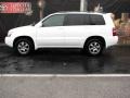 Super White - Highlander V6 4WD Photo No. 1