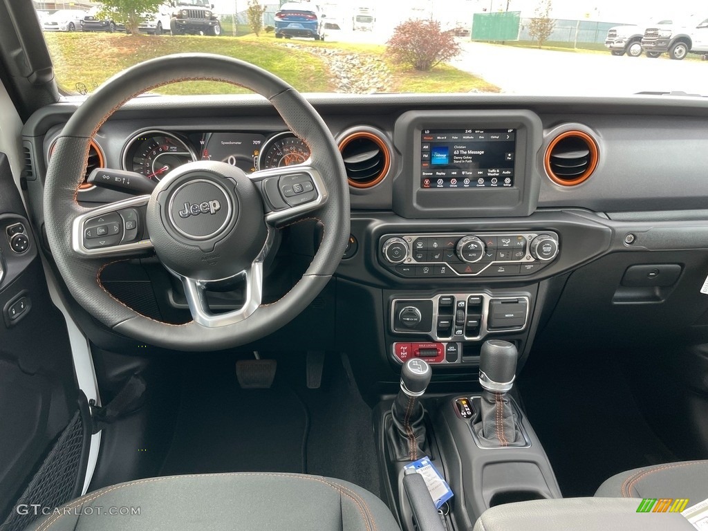 2021 Jeep Gladiator Mojave 4x4 Black Dashboard Photo #143009924