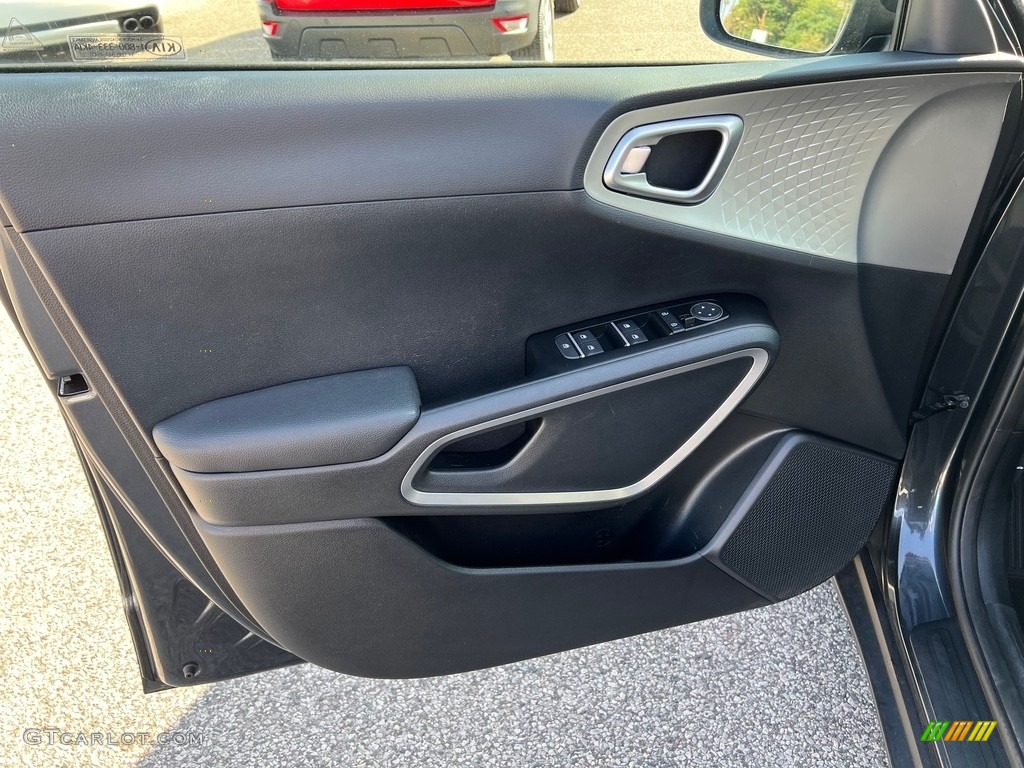 2020 Soul LX - Gravity Gray / Black photo #9