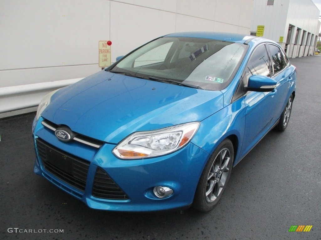 2014 Focus SE Sedan - Blue Candy / Charcoal Black photo #10