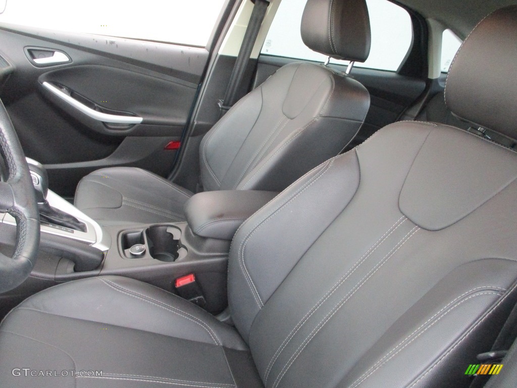 2014 Focus SE Sedan - Blue Candy / Charcoal Black photo #12
