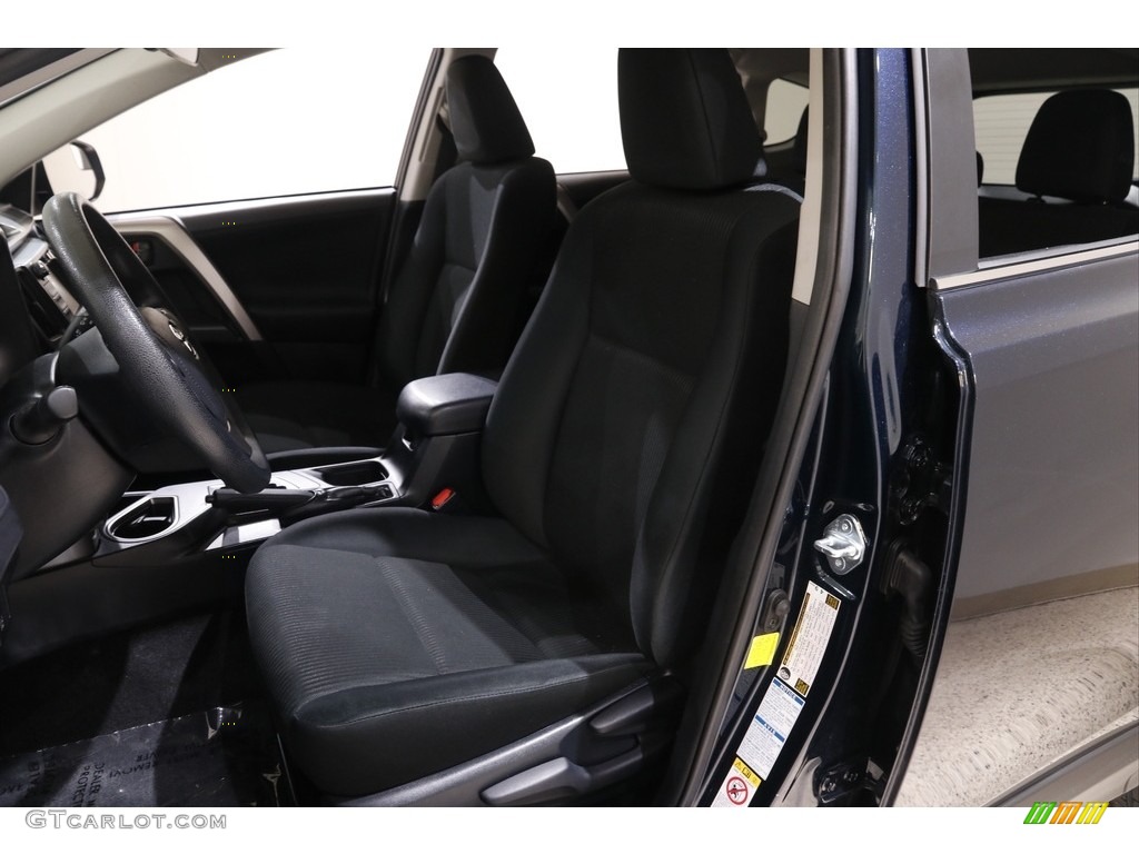 2018 RAV4 LE - Galactic Aqua Mica / Black photo #5