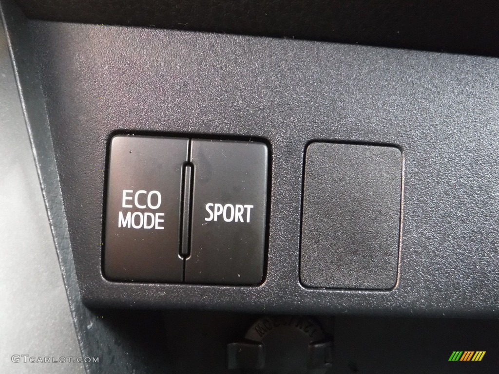 2018 RAV4 LE AWD - Galactic Aqua Mica / Black photo #6