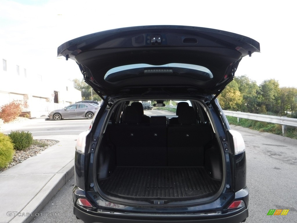 2018 RAV4 LE AWD - Galactic Aqua Mica / Black photo #26