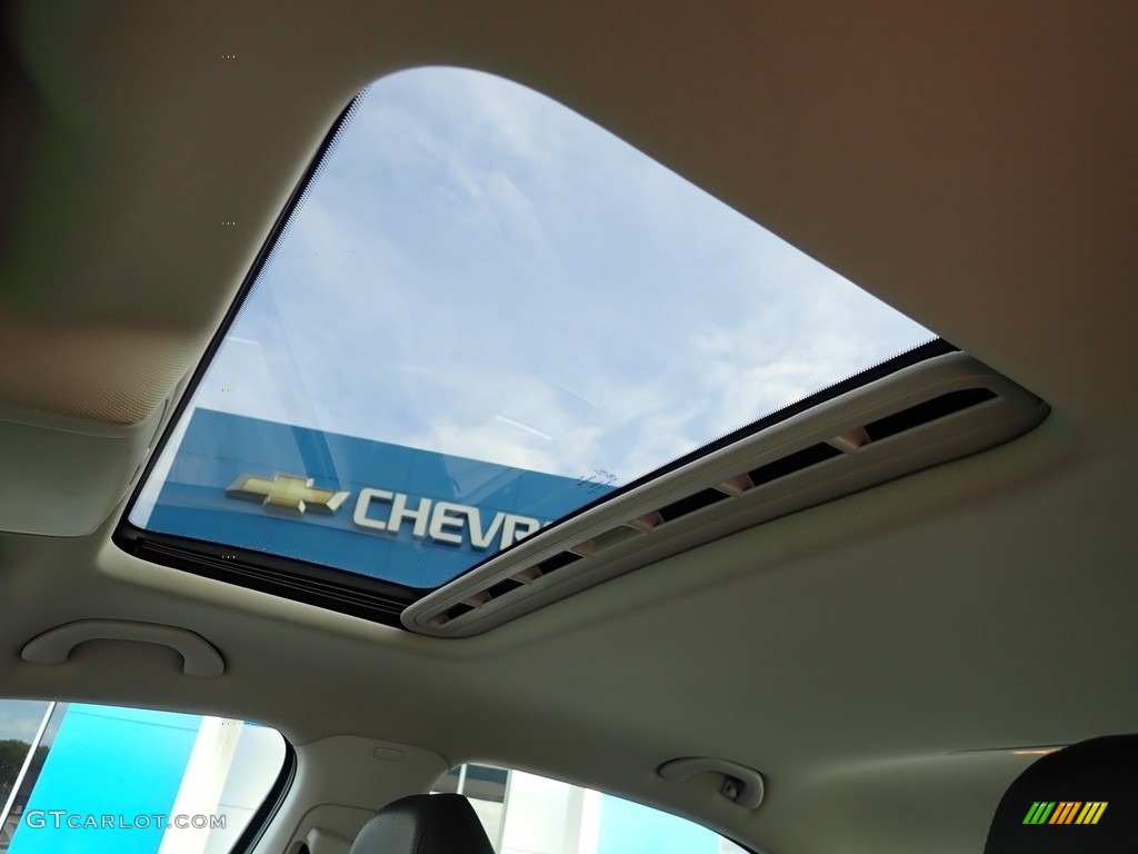 2013 Volkswagen Passat V6 SE Sunroof Photos
