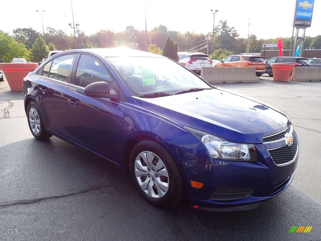 2012 Cruze LS - Blue Topaz Metallic / Jet Black/Medium Titanium photo #11