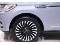 2018 Lincoln Navigator Black Label 4x4 Wheel and Tire Photo