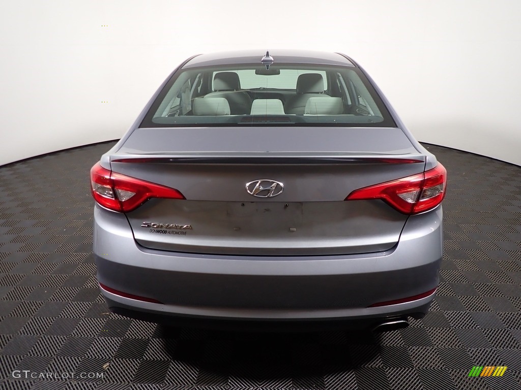 2016 Sonata SE - Shale Gray Metallic / Gray photo #13