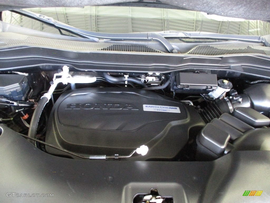 2018 Honda Pilot EX-L AWD Engine Photos