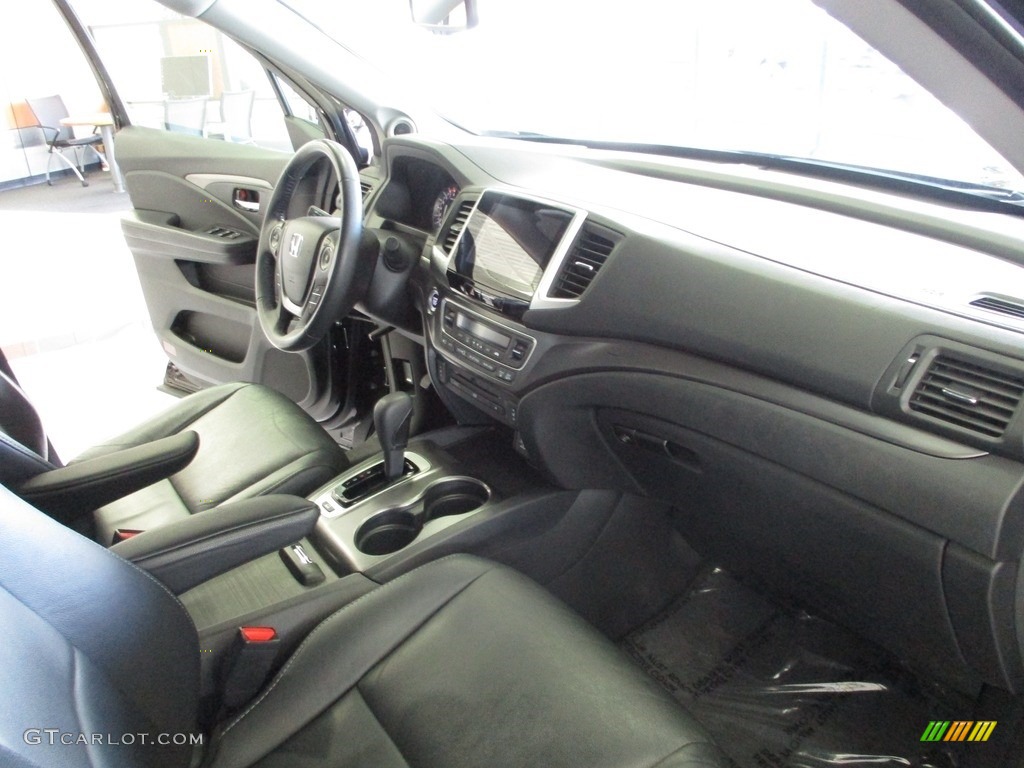 2018 Honda Pilot EX-L AWD Black Dashboard Photo #143026258