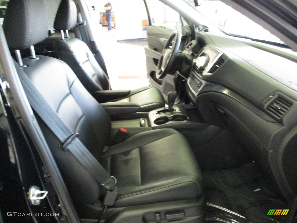 2018 Honda Pilot EX-L AWD Front Seat Photo #143026276