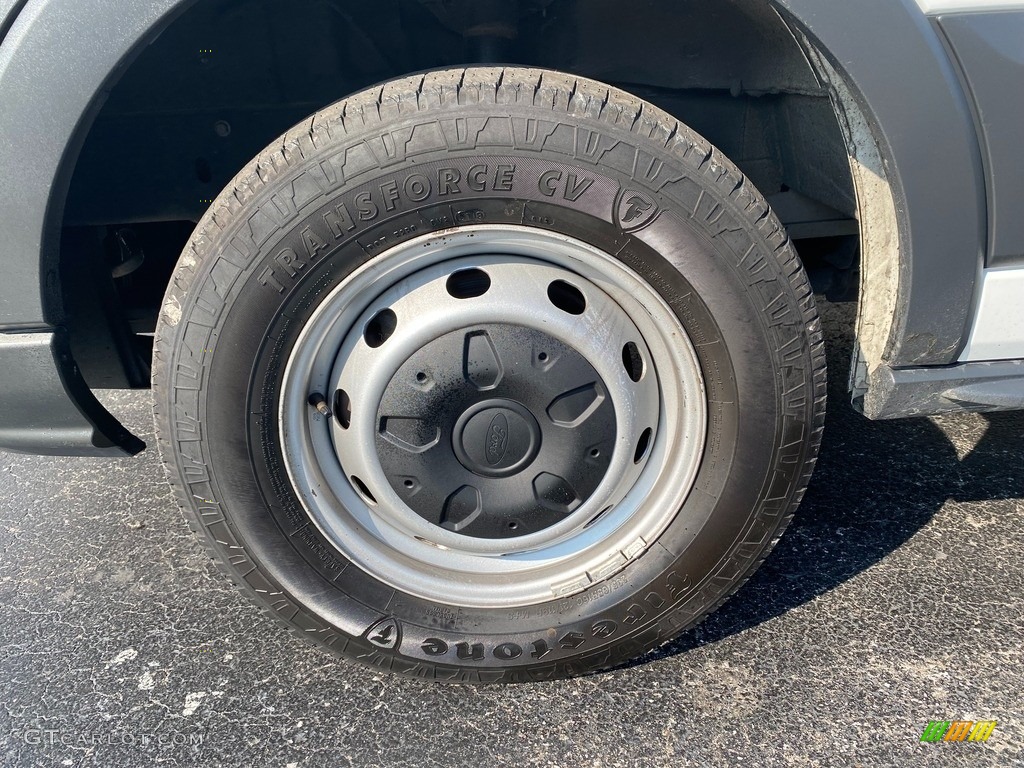 2018 Ford Transit Van 250 LR Regular Wheel Photo #143027674