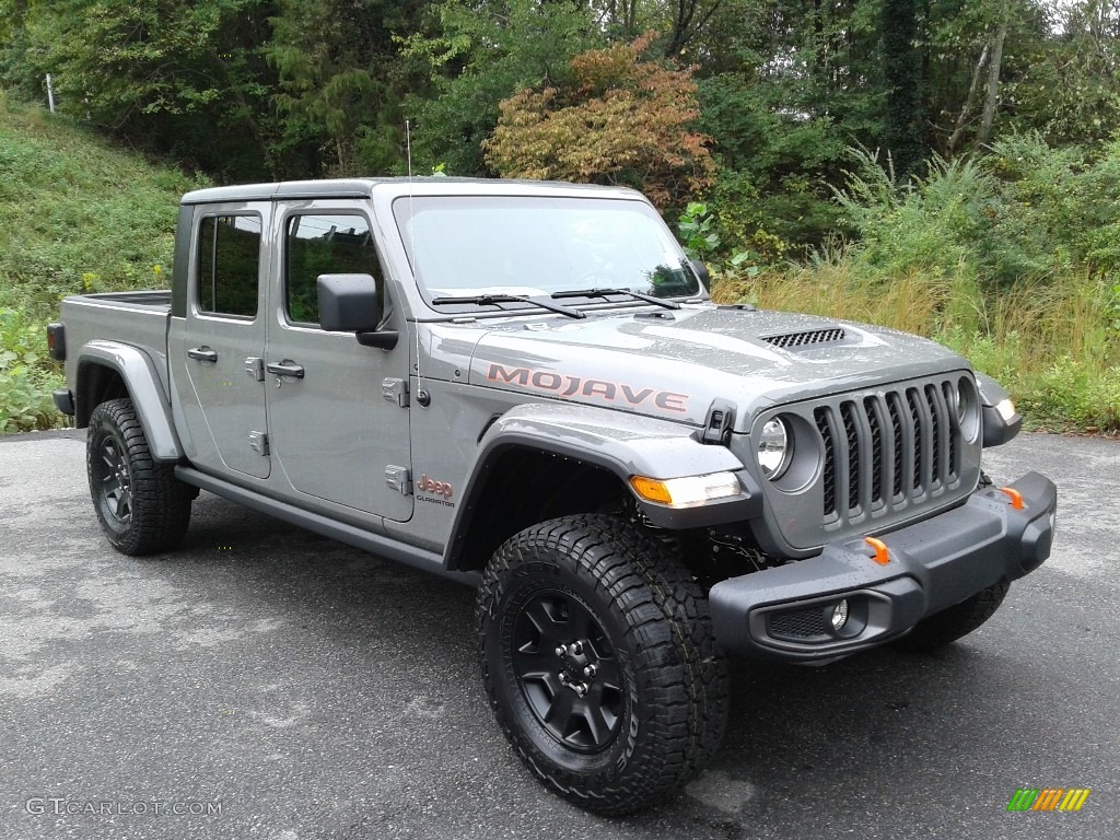 2021 Gladiator Mojave 4x4 - Sting-Gray / Black photo #4