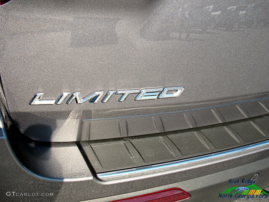 2021 Explorer Limited - Carbonized Gray Metallic / Ebony photo #31
