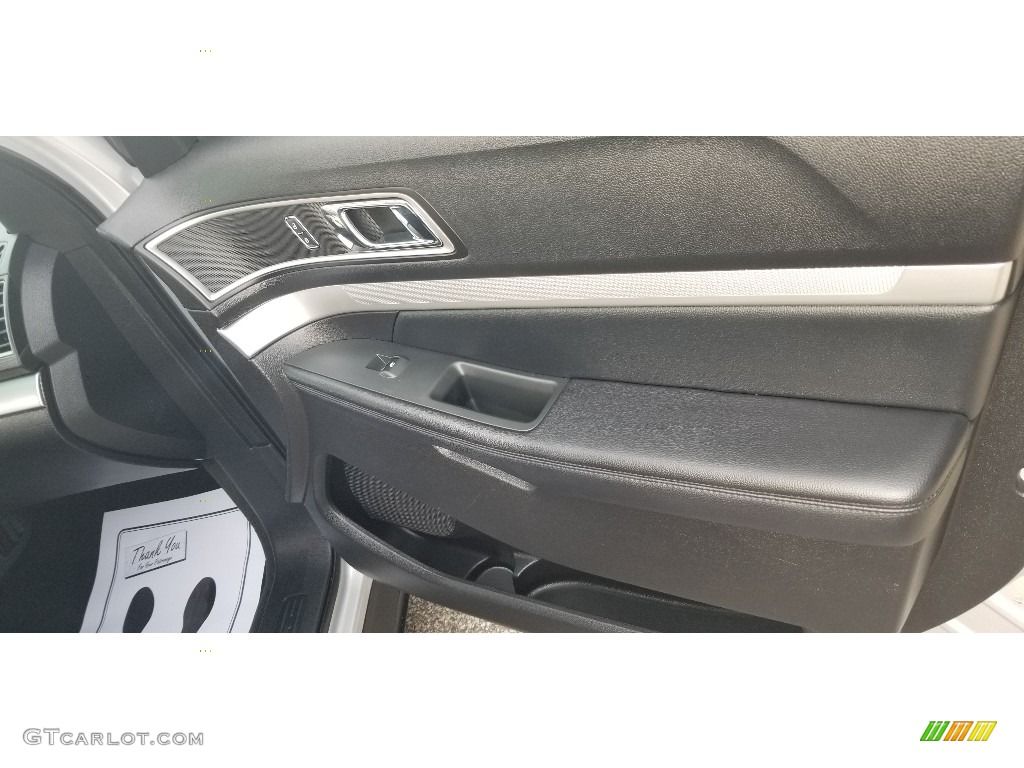 2016 Explorer XLT 4WD - Ingot Silver Metallic / Ebony Black photo #27