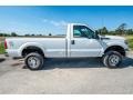 Oxford White - F250 Super Duty XL Regular Cab 4x4 Photo No. 3