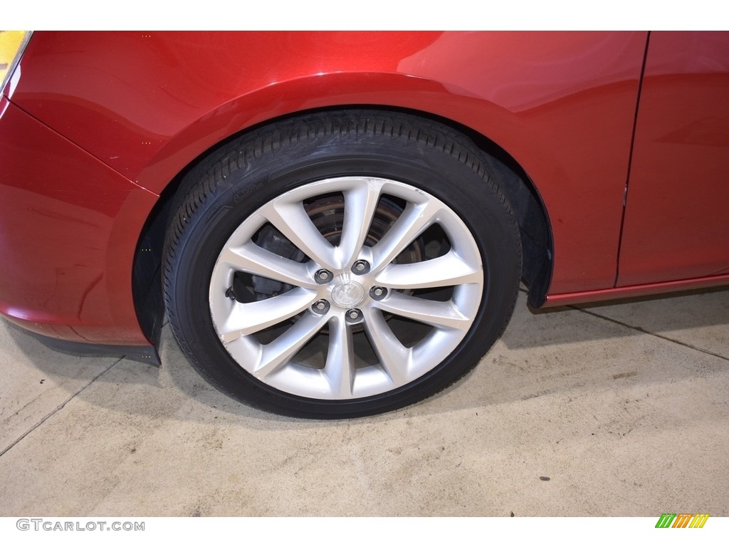2014 Verano Convenience - Crystal Red Tintcoat / Cashmere photo #3
