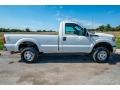 Oxford White - F250 Super Duty XL Regular Cab 4x4 Photo No. 3