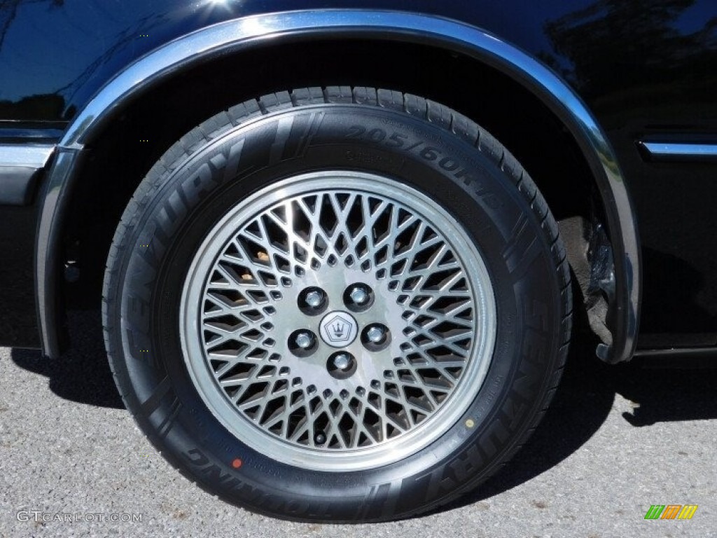 1990 Chrysler TC Convertible Wheel Photo #143033389