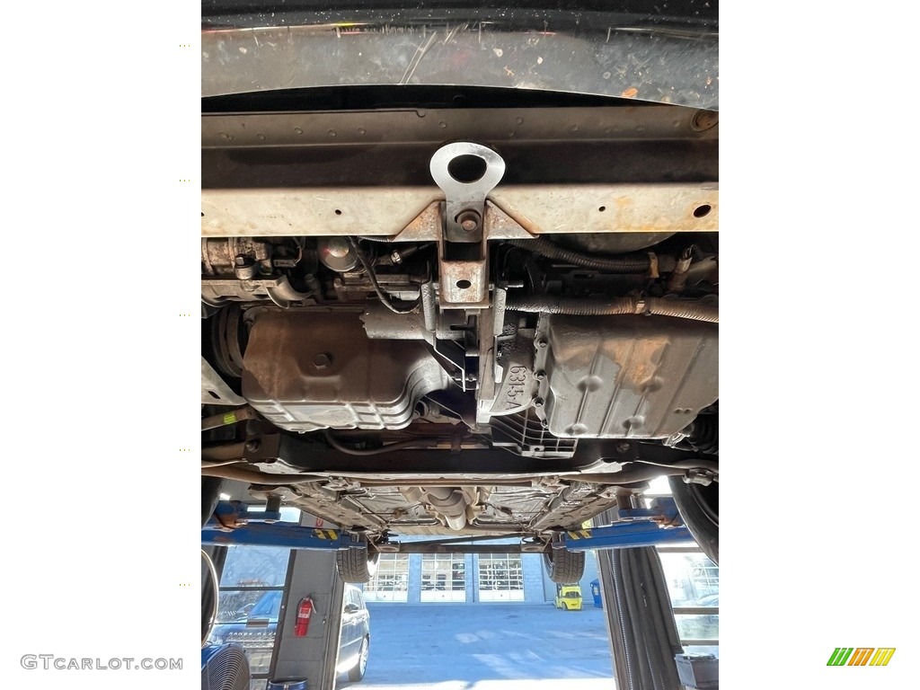 1990 Chrysler TC Convertible Undercarriage Photo #143034109