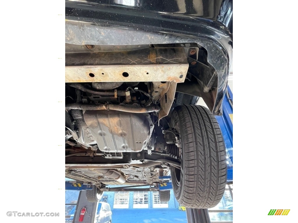 1990 Chrysler TC Convertible Undercarriage Photo #143034124