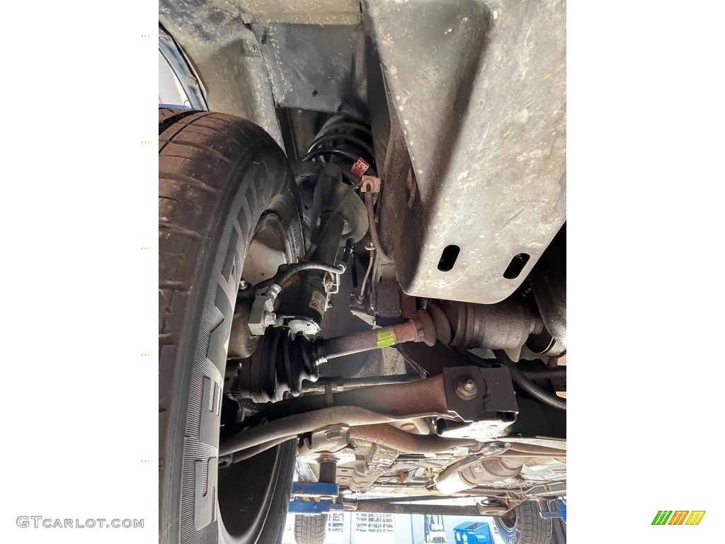 1990 Chrysler TC Convertible Undercarriage Photo #143034154
