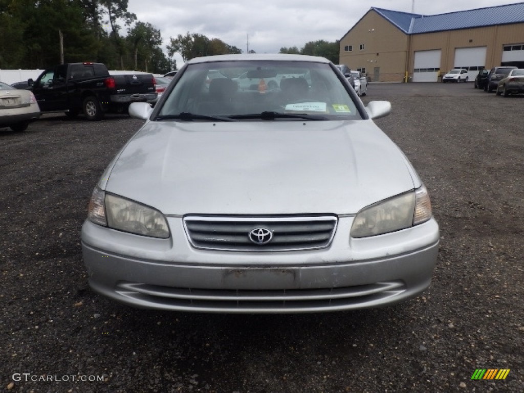 2001 Camry CE - Lunar Mist Metallic / Sage photo #2