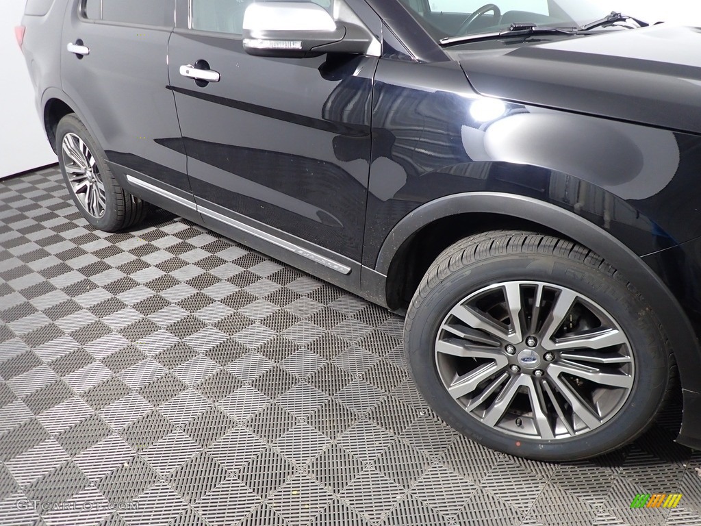 2018 Explorer Platinum 4WD - Shadow Black / Ebony Black photo #7