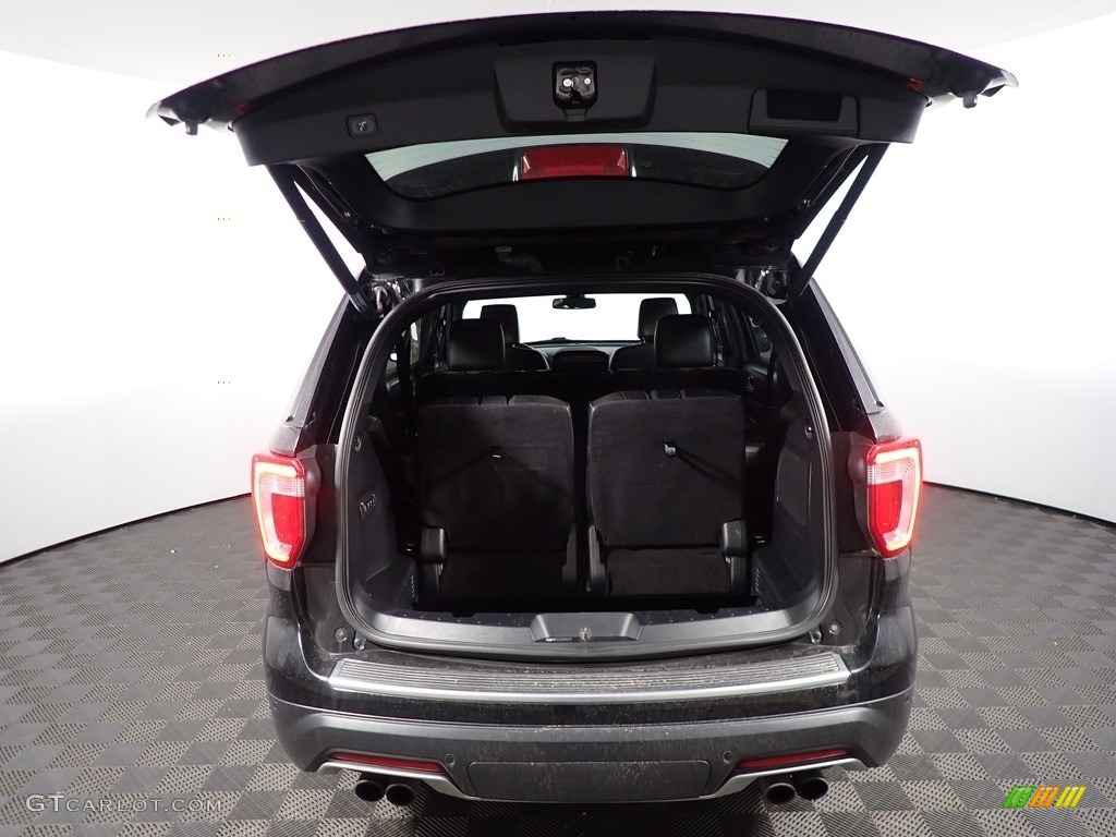 2018 Explorer Platinum 4WD - Shadow Black / Ebony Black photo #17