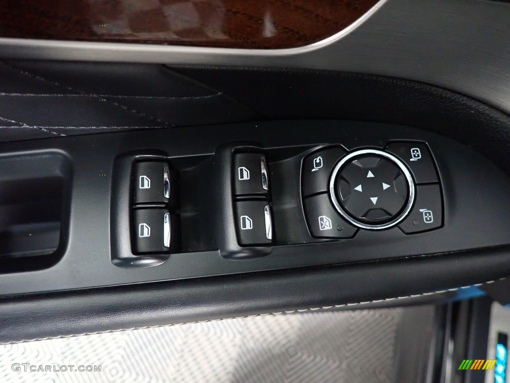 2018 Explorer Platinum 4WD - Shadow Black / Ebony Black photo #26
