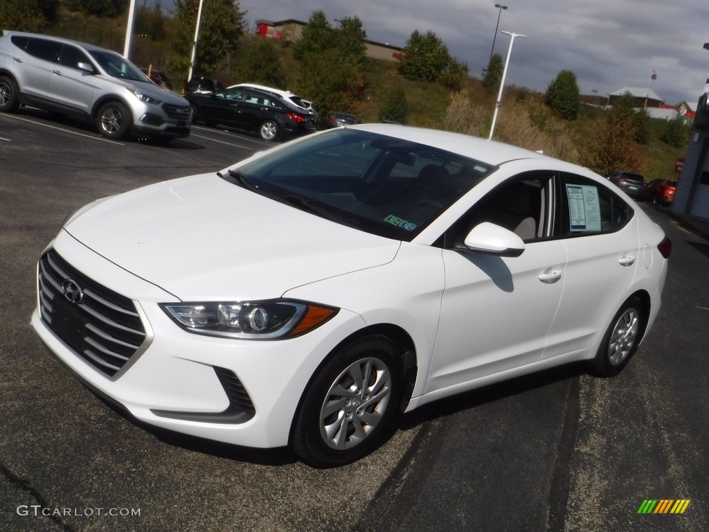 2017 Elantra SE - White / Gray photo #5