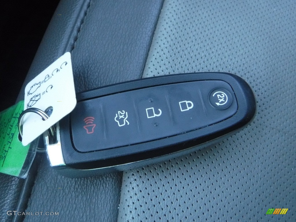2017 Ford Flex Limited AWD Keys Photos
