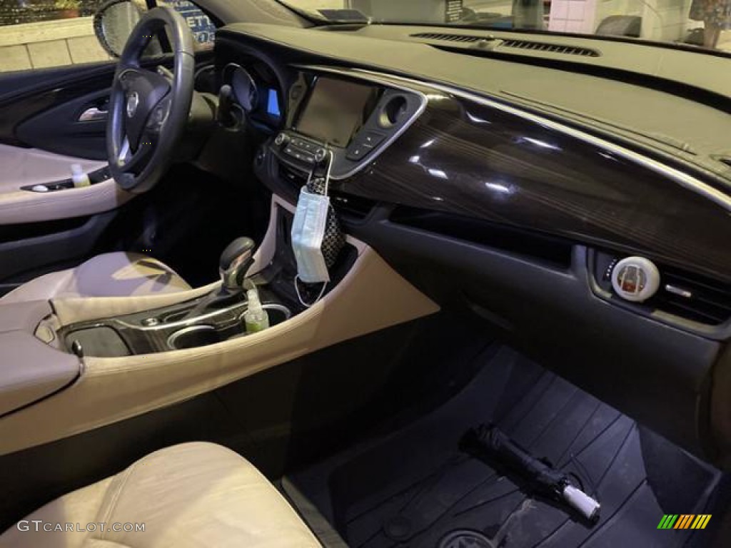 2019 Envision Preferred AWD - Bronze Alloy Metallic / Light Neutral photo #20