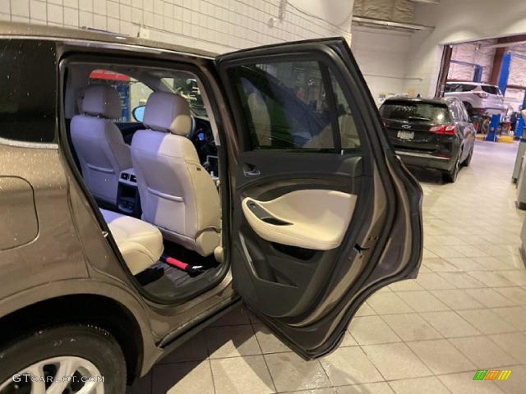 2019 Envision Preferred AWD - Bronze Alloy Metallic / Light Neutral photo #23
