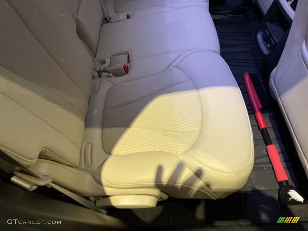 2019 Envision Preferred AWD - Bronze Alloy Metallic / Light Neutral photo #24